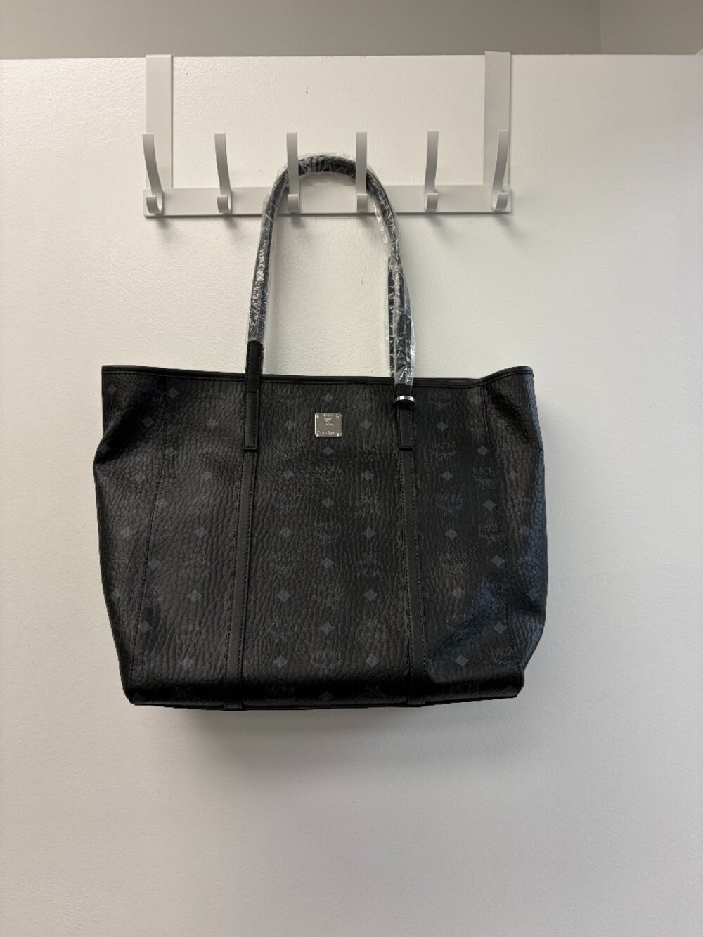 MCM - Toni Medium Tote - Top Zip